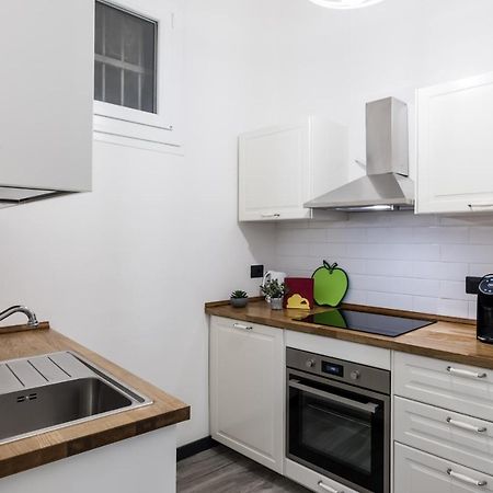 Acquario 5' Free Wifi & Netflix "Prione" By Tilo Apartment'S Genua Exterior foto