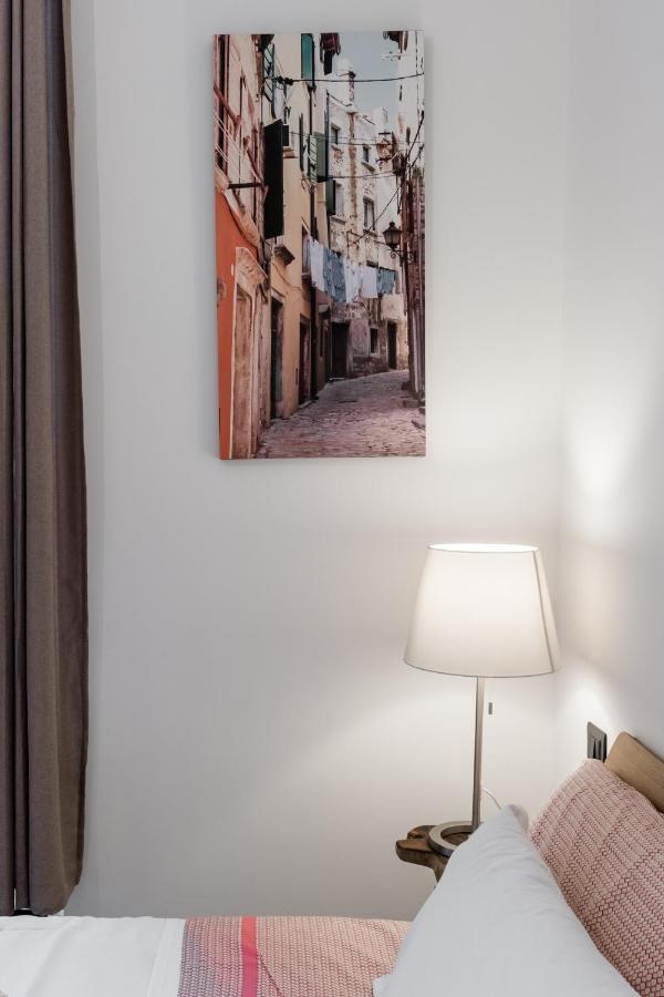 Acquario 5' Free Wifi & Netflix "Prione" By Tilo Apartment'S Genua Exterior foto